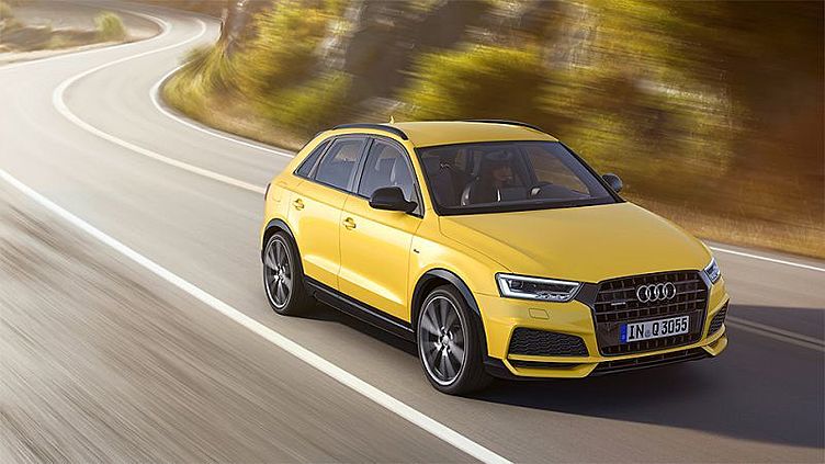 Компания Audi назвала рублевые цены на обновленный Q3