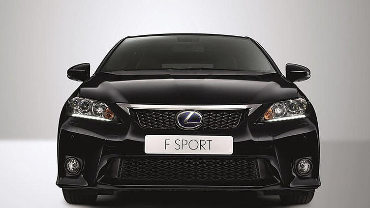 Lexus привез в Россию гибрид CT 200h в версии F Sport